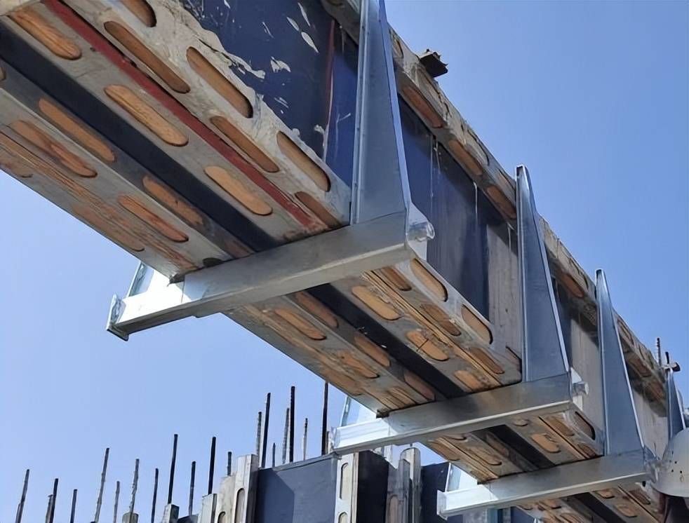 ZOLO ZTie™ Adjustable Beam Formwork Clamp