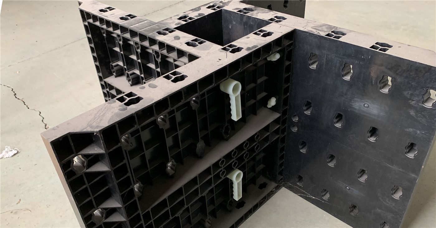 ZPLASTK™80   Adjustable Plastic Column Formwork