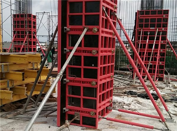 India South Goa Shapoorj Comercial Building use Zolo ZForm65 Steel Ply Adjustable Column Formwork